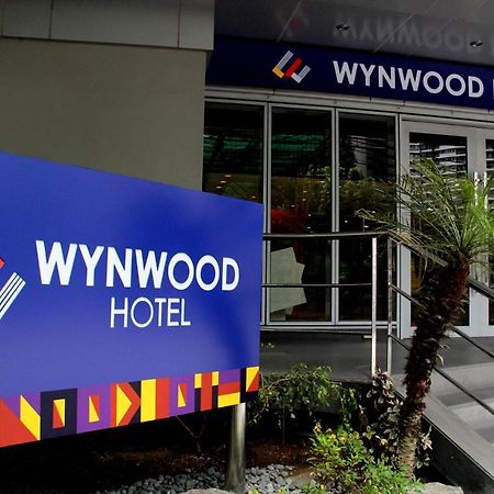 Wynwood Hotel Pasig City Extérieur photo