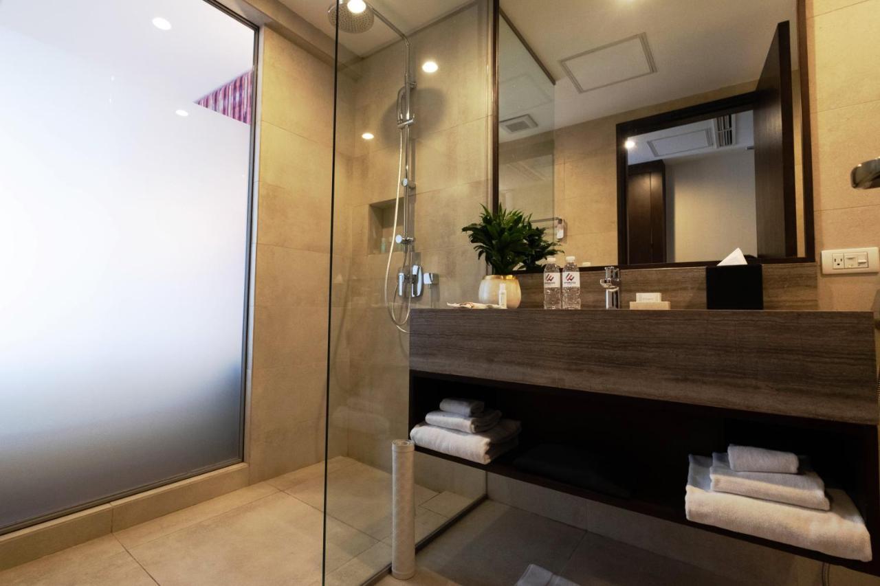 Wynwood Hotel Pasig City Extérieur photo