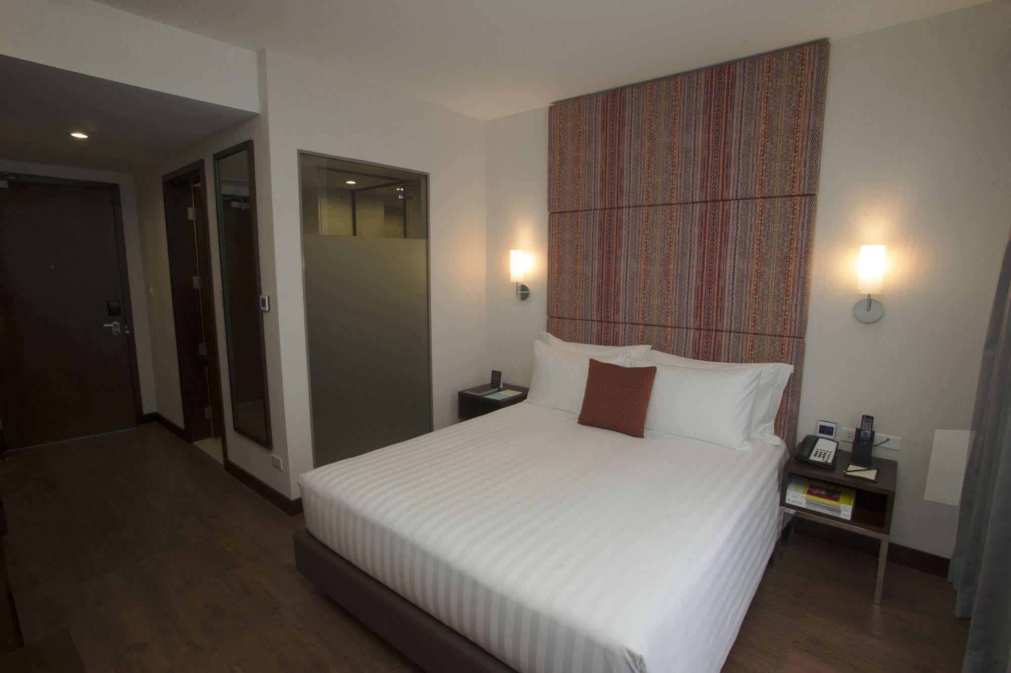 Wynwood Hotel Pasig City Extérieur photo